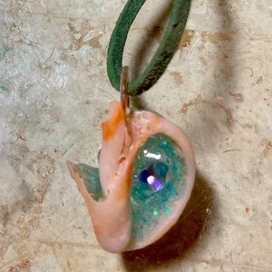 Ocean Art: Shell pendant with Amazonite and Swavorski crystal.